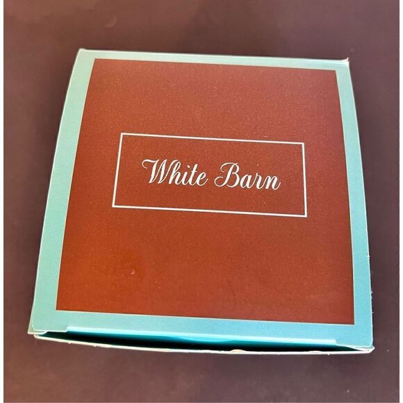 NEW! Rare! Bath & Body Works 3 Wick Candle SKI LODGE Smoky Vanilla, Cypress - Picture 3 of 11